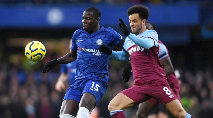 Kurt Zouma is reportedly on the verge of joining London rivals West Ham. (Getty)