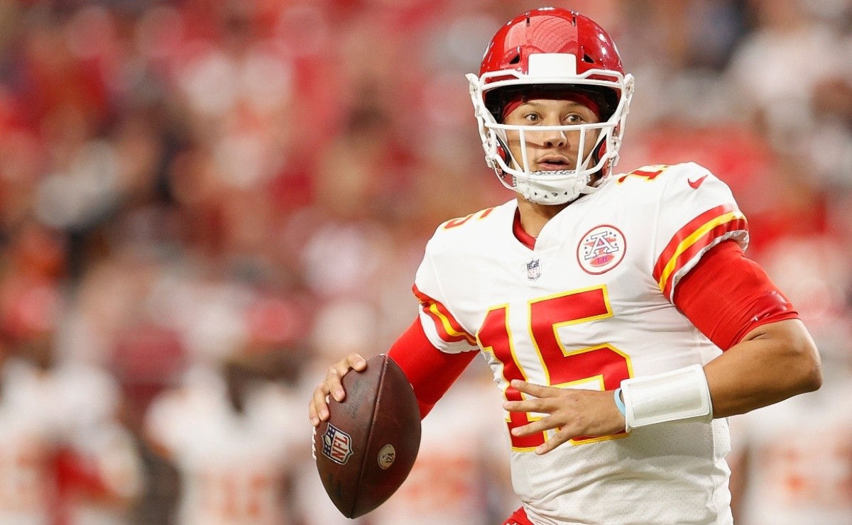 Highest Paid Quarterbacks in the NFL 2020 - SOG Sports