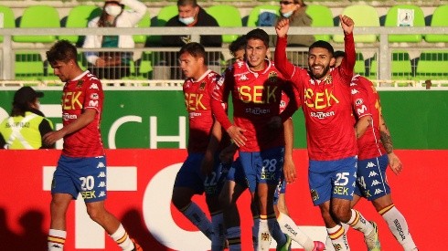 Unión Española continúa hundiendo a Santiago Wanderers.