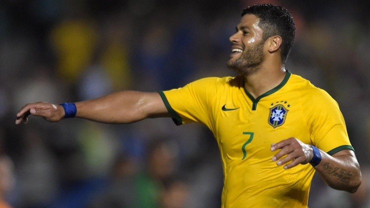 Hulk com a camisa da seleção brasileira, em 2014 (Foto: Getty Images)