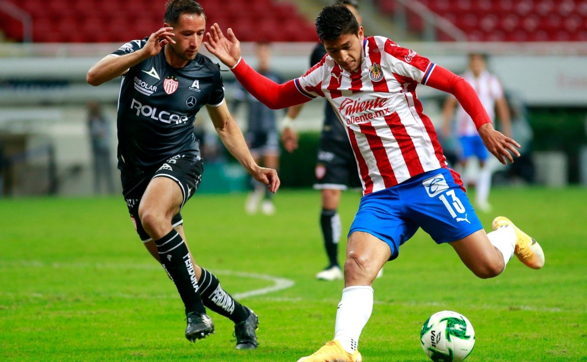 Chivas vs. Necaxa Cómo ver EN VIVO y en DIRECTO ONLINE canales de