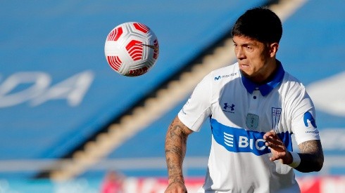 Valber Huerta es llamado de emergencia a la Selección Chilena.