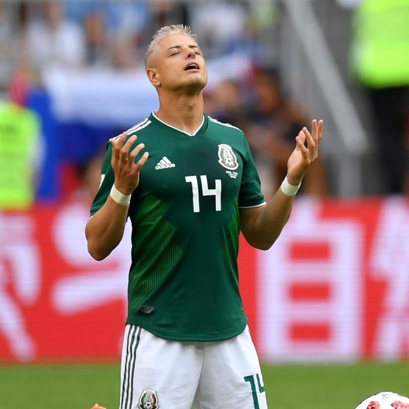 ¿Por qué Chicharito Hernández no está en las Eliminatorias con México?