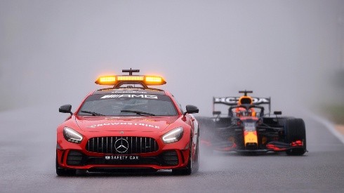 Voltas dadas no GP da Bélgica foram dadas com o carro de segurança na pista (Foto: Getty Images)