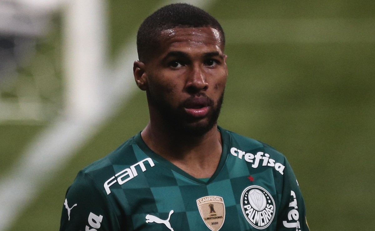 Cobiçado no mercado, Wesley, do Palmeiras, tem negociação avançada com  clube brasileiro