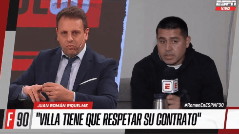 El incómodo silencio de Riquelme en plena entrevista cuando le preguntaron por Villa