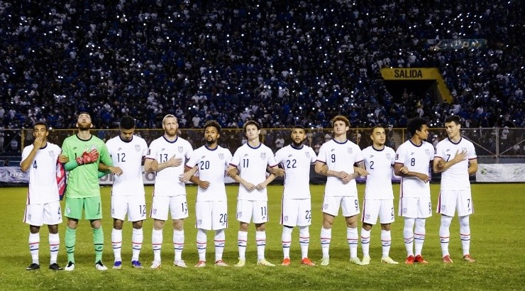 The United States National Team lines up for the national anthem prior the match against El Salvador (Getty)