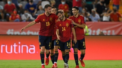 España se levantó del golpe ante Suecia con una goleada ante Georgia.