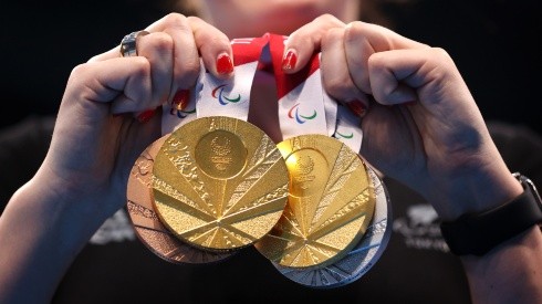 A detailed view of the Tokyo 2020 Paralympic Games medals. (Getty)