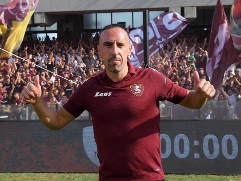 Eufórico recibimiento para Ribéry en Salernitana