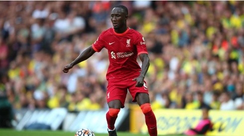 Naby Keita, jugador del Liverpool, está atrapado en Guinea-Conakry por el golpe de Estado.