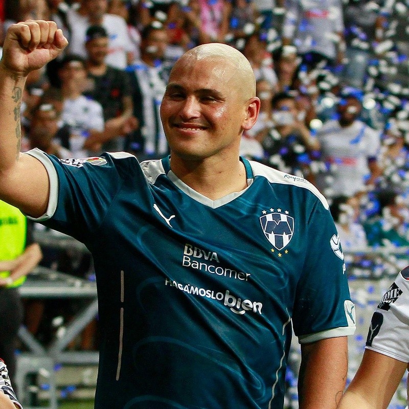 Humberto Suazo quiere dirigir a Rayados