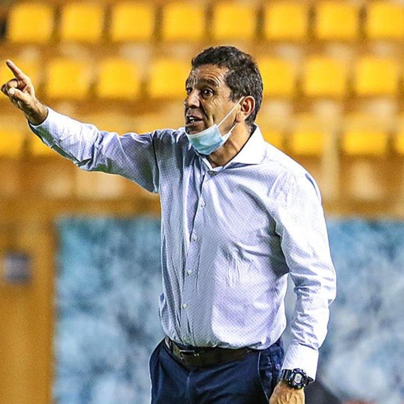 Destituyen a David Patiño como técnico del Herediano de Costa Rica