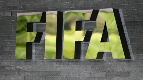 FIFA cambia de postura y no sanciona a la Premier League.