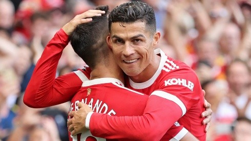 Cristiano Ronaldo (right) and Bruno Fernandes (left) of Manchester United. (Getty)