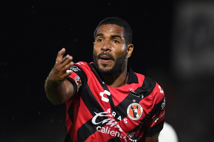 Brayan Angulo en Xolos de Tijuana