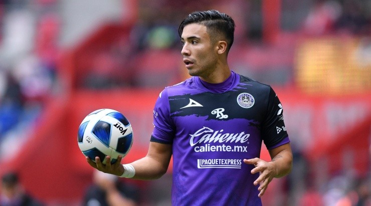 Díaz fue rebasado por los ataques del América.(Imago 7)