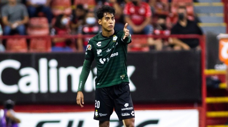 El defensa Lagunero y una fecha para olvidar.(Imago 7)