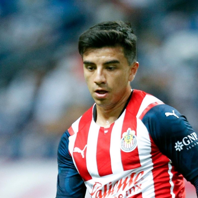 La mala relación entre Chivas y el promotor de Fernando Beltrán