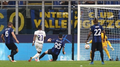 Real Madrid vence al Inter de Milán en Italia