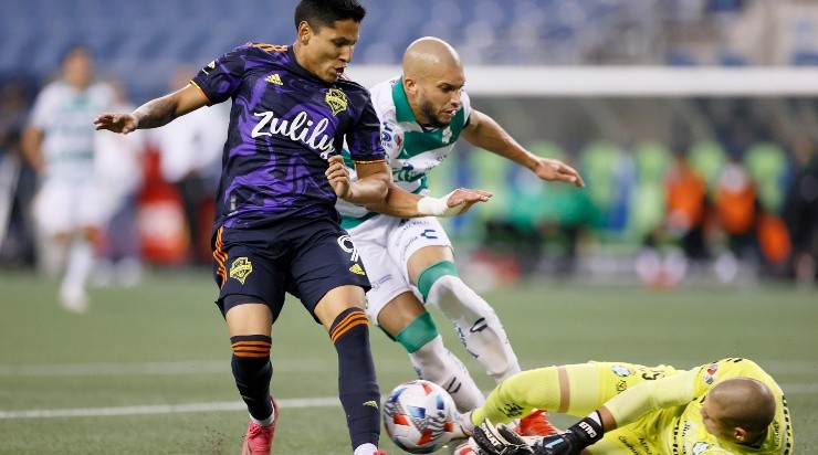 Gibran Lajud, víctima del Seattle Sounders. (Imago 7)