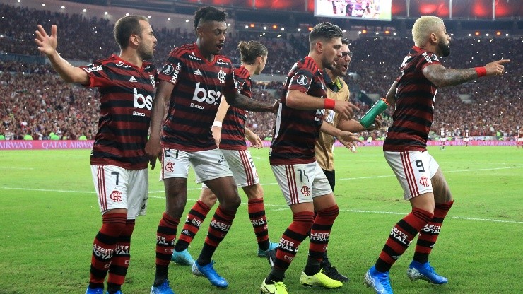 Se o Flamengo ganhar ou empatar o jogo a menos contra o Grêmio o Fluminense  pode ter chances reais de beliscar uma vaga no G6. (Isso se o imortal não  tropeçar contra