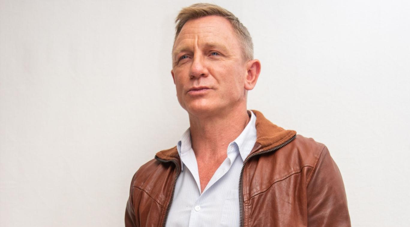 Daniel Craig revela que quebrou nariz de Dave Bautista em set de