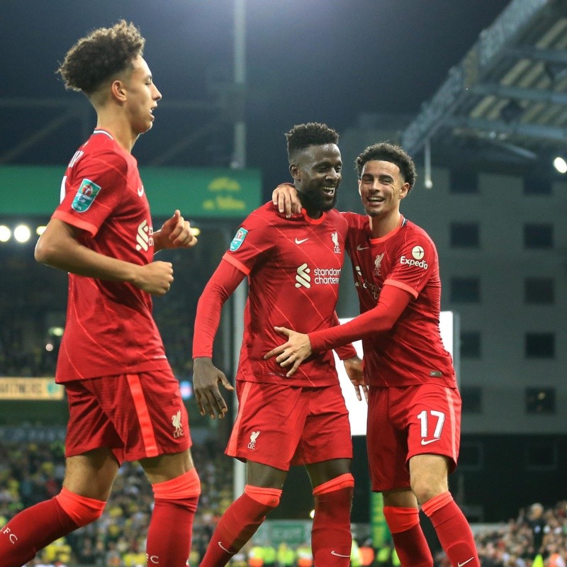 Goleada de Liverpool en la Carabao Cup