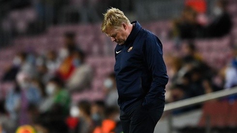 Koeman en reciente partido de Barcelona.