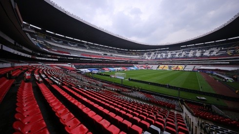 The Estadio Azteca will open its doors to a 75% capacity crowd, the Mexico City government announced. The matchup between Chivas and América will surely command high attraction from fans.