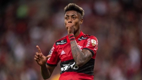 Bruno Henrique é decisivo e coloca o Flamengo mais próximo da final da Libertadores 2021 (Foto: Thiago Ribeiro/AGIF)