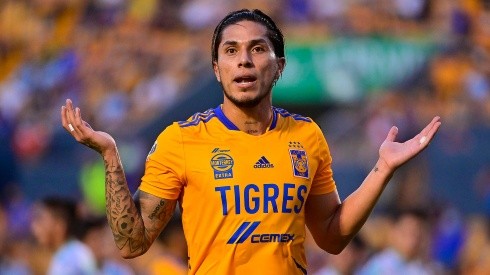 El futbolista mexicano no se flagela