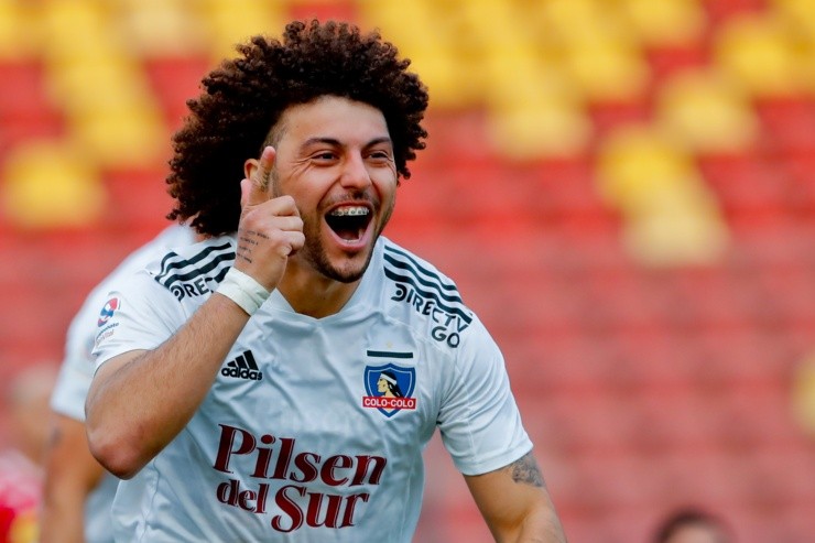 Colo Colo Maximiliano Falcón