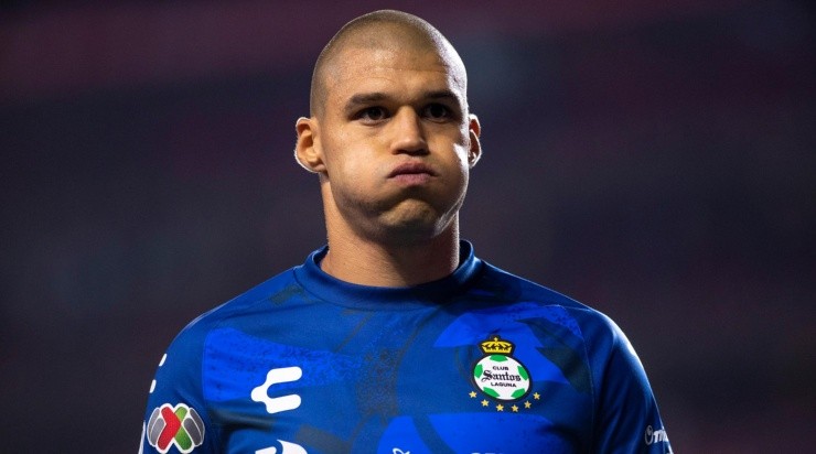 Lajud tuvo buenas y malas ante Monterrey.(Imago 7)