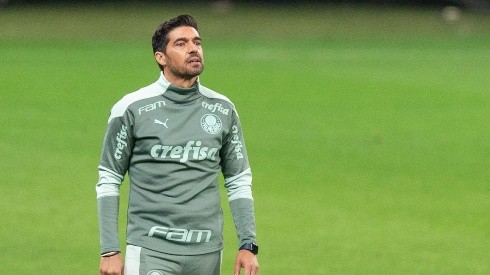 Abel Ferreira durante o jogo contra o Corinthians, na Neo Química Arena (Getty Images)