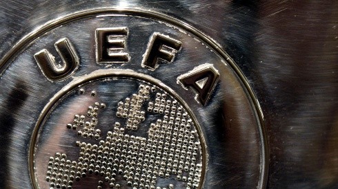 UEFA y una tregua a los últimos tres clubes que defienden a la Superliga