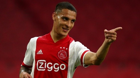 Antony atua pelo Ajax desde o início da temporada 2020-21 (Foto: Getty Images)