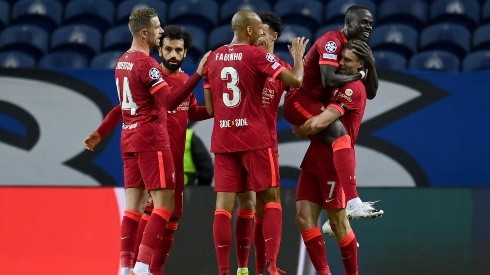 Jogadores do Liverpool comemoram gol contra o Porto (Foto: Getty Images)