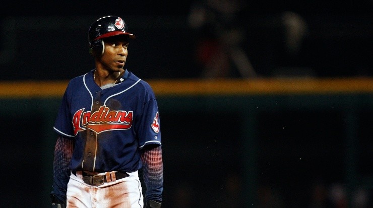 : Kenny Lofton #7 of the Cleveland Indians looks on after stealing a base in the fifth inning against the Boston Red Sox in the 2007 ALCS (Getty Images).