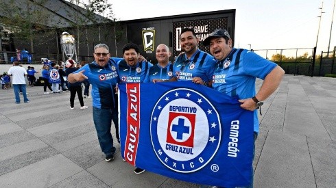 Afición de Cruz Azul llena el Lower.com Field para el Campeones Cup