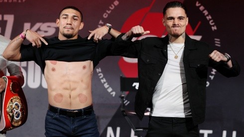 Teofimo Lopez of the US (left) and George Kambosos Jr. of Australia (right)