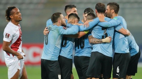 Lista completa de jugadores de Uruguay para la jornada de Eliminatorias en octubre, 2021.
