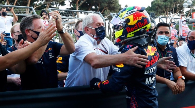Marko y Checo, tendidos en un abrazo. (Getty)