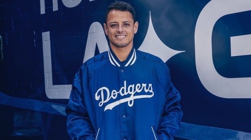 Javier Hernández publicó en sus redes sociales una imagen con la chaqueta de los Dodgers
