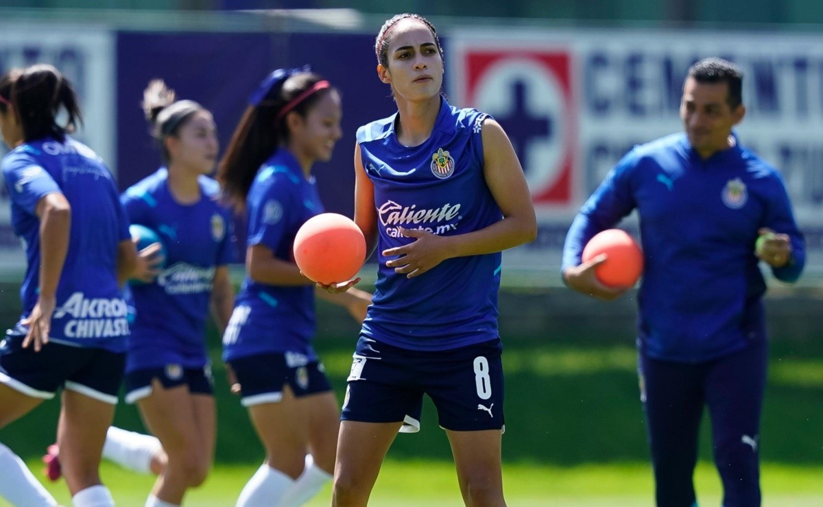 Carolina Jaramillo y Rubí Soto se fueron de fiesta y por eso fueron  separadas de Chivas Femenil ante América y Tigres en el Apertura 2021 I  Liga MX Femenil