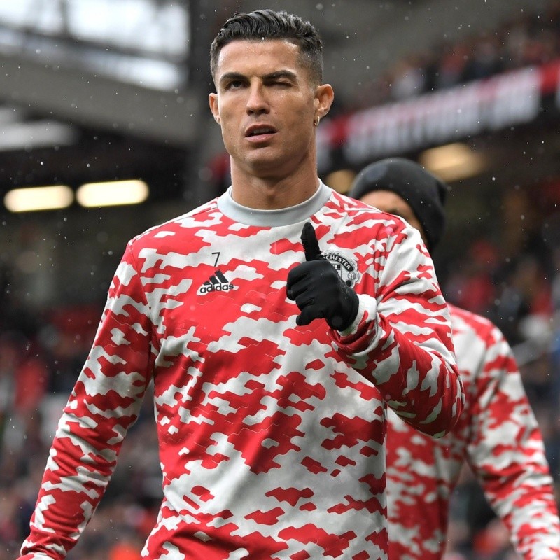 Cristiano Ronaldo y su primera foto con la camiseta del Manchester United  2021 - Futbolete