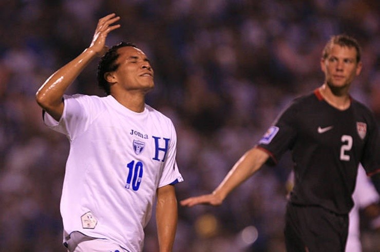 Julio César el Rambo de León jugó 83 partidos y marcó 14 goles para Honduras (foto: Getty Images).