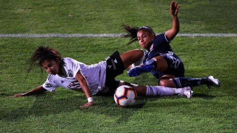 Colo Colo recibe a Universidad de Chile por las semifinales del fútbol femenino.
