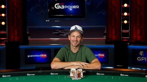 John Monnette se tornou tetracampeão mundial de poker (Foto: Danny Maxwell/PokerNews)