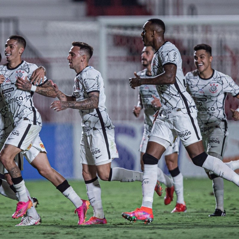 Escalação do Corinthians para enfrentar o Fluminense